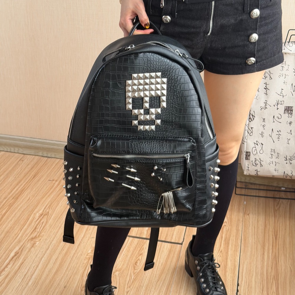 Sewing Zipper - Sac à dos original noir à