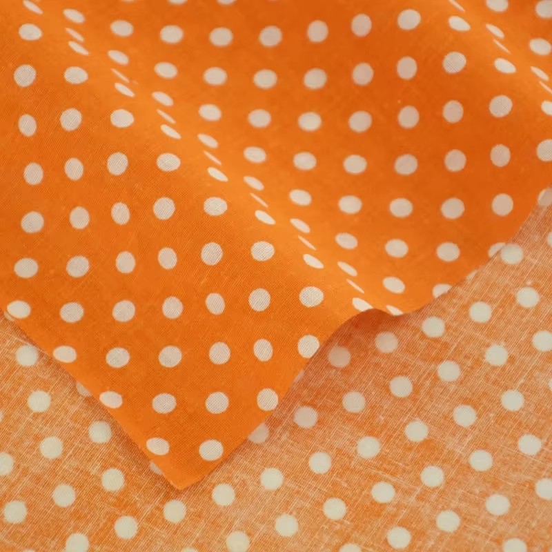 Tissu en coton imprimé à pois  - Sewing In Textile avis et prix