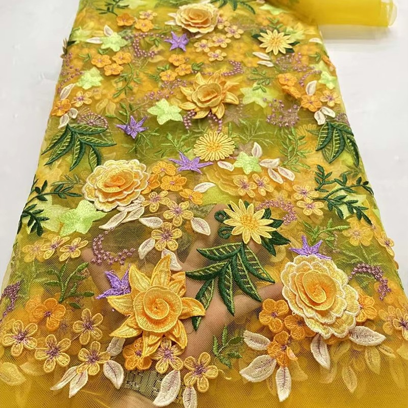 Tissu en tulle brodé floral 3D - Sewing In Textile avis et prix