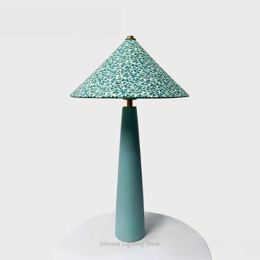 Lampe de table en forme de par - Century Textile & Sewing Supply avis et prix
